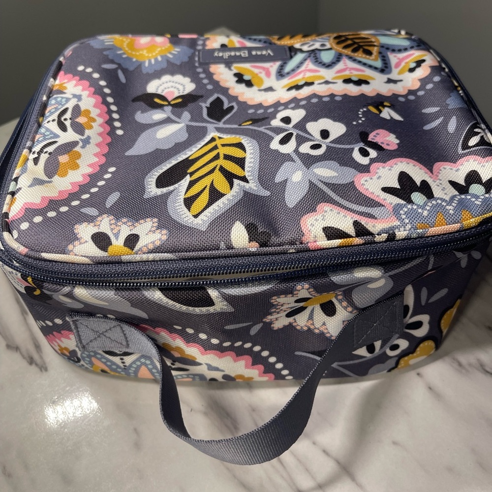 Vera Bradley lunch bag